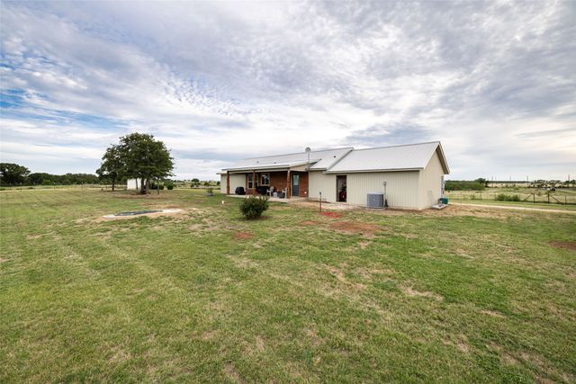 493 Browning Road, Bellevue, TX 76228