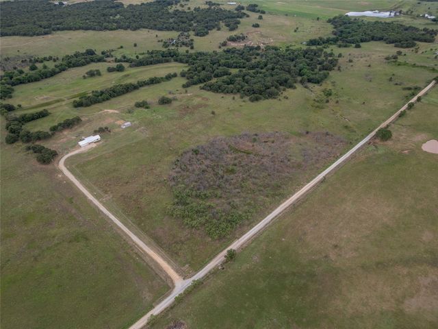 493 Browning Road, Bellevue, TX 76228