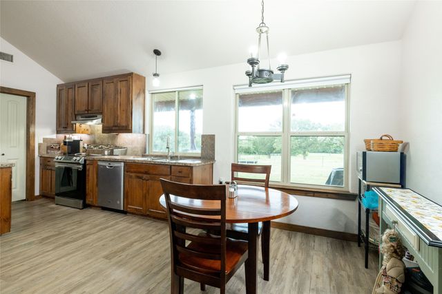 493 Browning Road, Bellevue, TX 76228