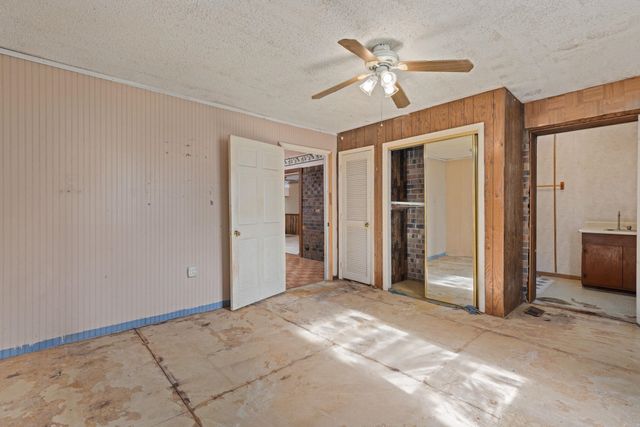18 COUNTY ROAD 252 RD, Glen, MS 38846