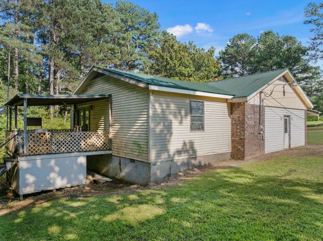 18 COUNTY ROAD 252 RD, Glen, MS 38846