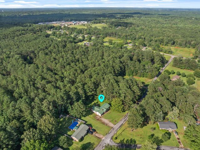 18 COUNTY ROAD 252 RD, Glen, MS 38846