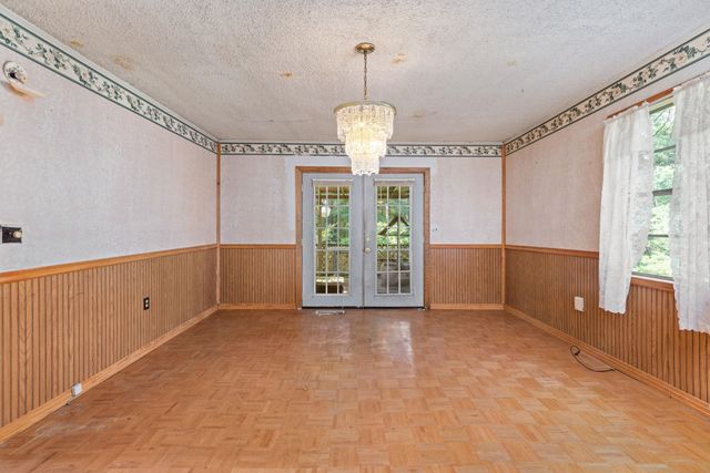 18 COUNTY ROAD 252 RD, Glen, MS 38846