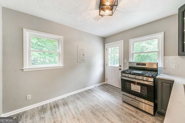 697 Tom Read Drive, Marietta, GA 30062