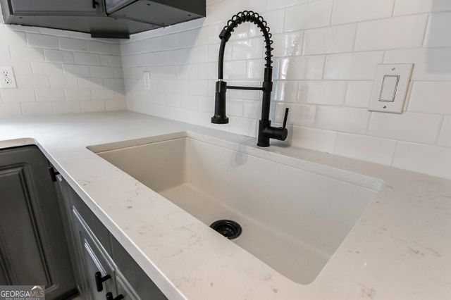 697 Tom Read Drive, Marietta, GA 30062