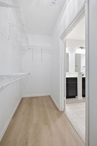 717 Roaring Springs Drive, Glenn Heights, TX 75154