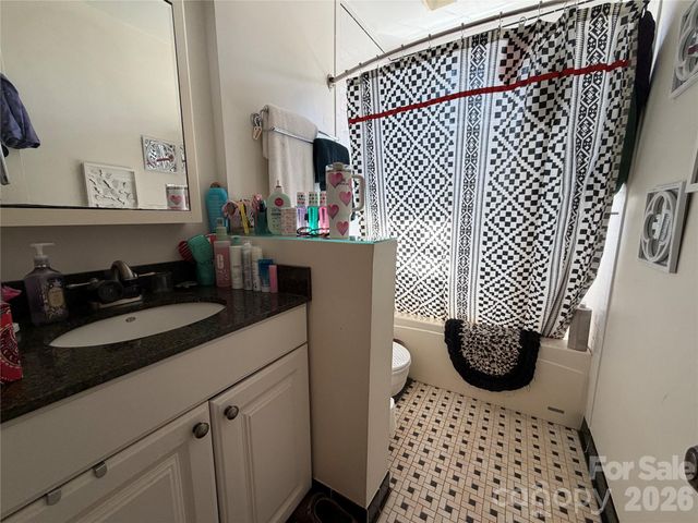 177 W 6th Street, Rutherfordton, NC 28139