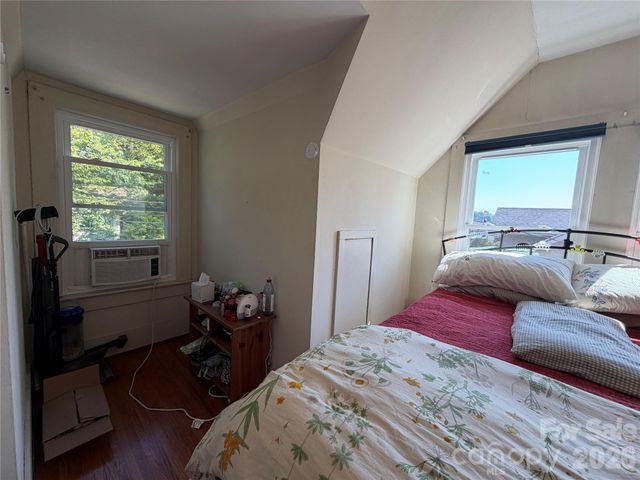 177 W 6th Street, Rutherfordton, NC 28139
