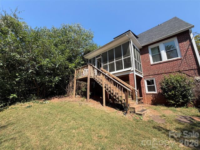 177 W 6th Street, Rutherfordton, NC 28139