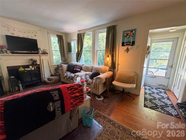 177 W 6th Street, Rutherfordton, NC 28139