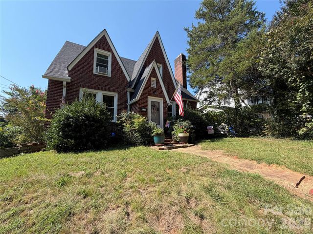 177 W 6th Street, Rutherfordton, NC 28139