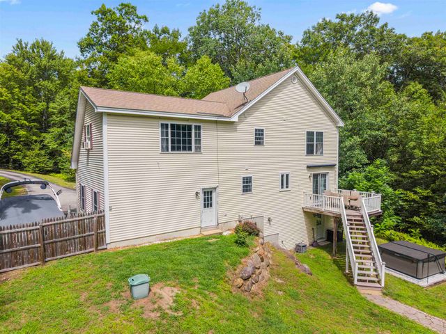5 Folsom Drive, Boscawen, NH 03303