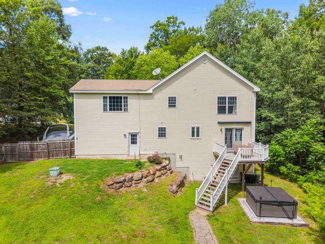 5 Folsom Drive, Boscawen, NH 03303