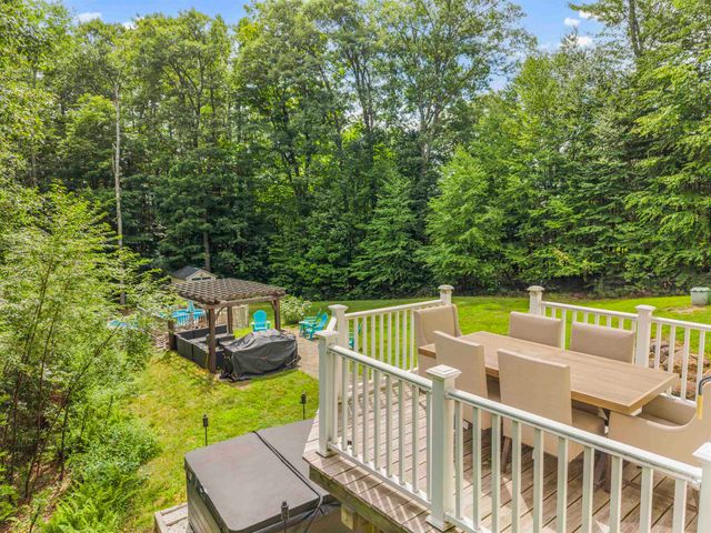5 Folsom Drive, Boscawen, NH 03303