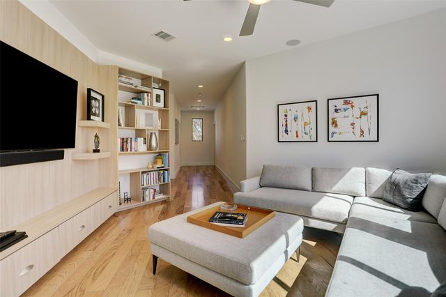 3407 Windsor RD, Austin, TX 78703