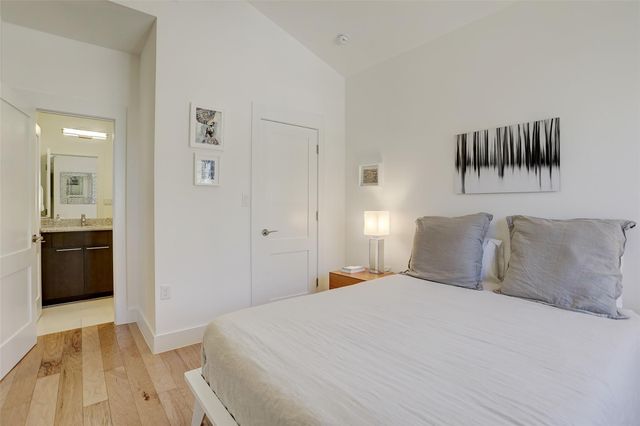 3407 Windsor RD, Austin, TX 78703