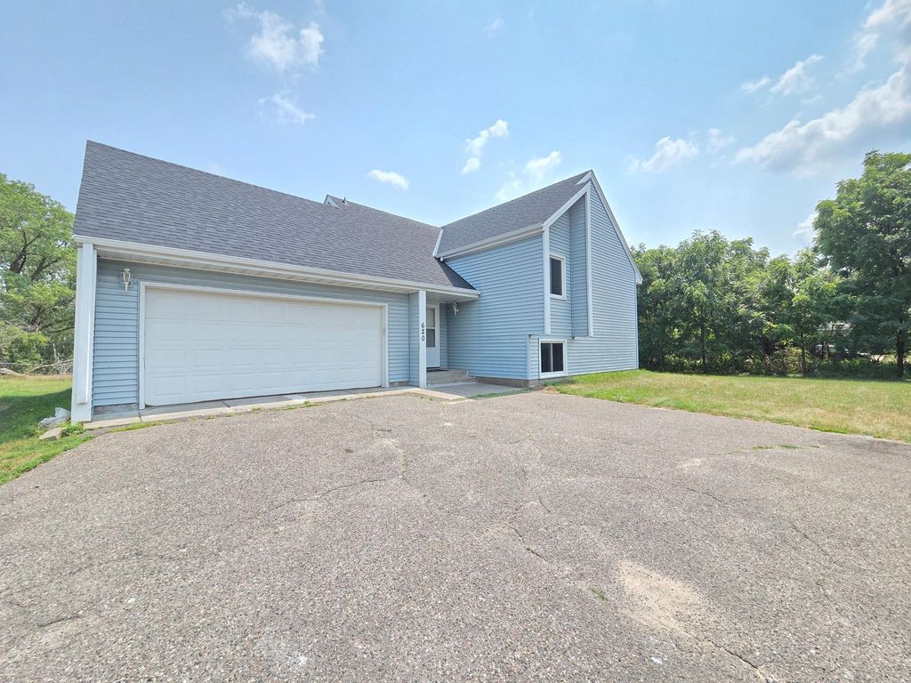 5508 Turtle Lake Road, North Oaks, MN 55126 — exterior