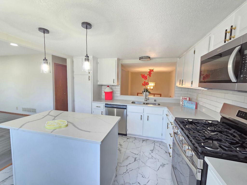 5508 Turtle Lake Road, North Oaks, MN 55126 — photo 3