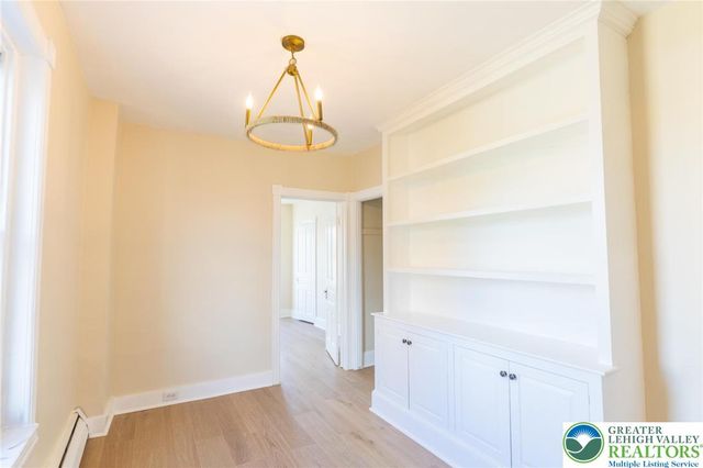 69 West Union Boulevard, Bethlehem City, PA 18018