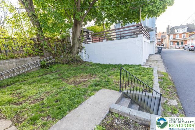 69 West Union Boulevard, Bethlehem City, PA 18018