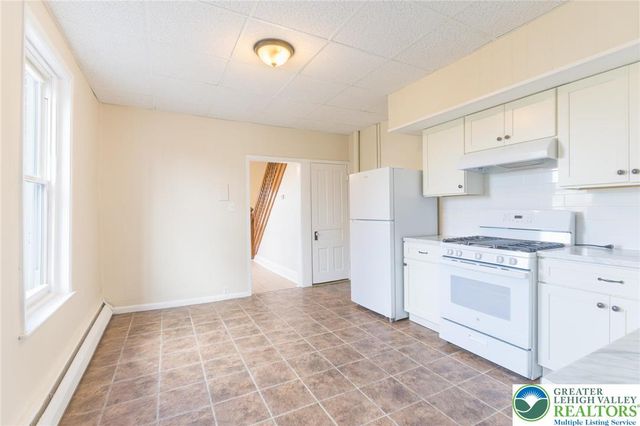69 West Union Boulevard, Bethlehem City, PA 18018