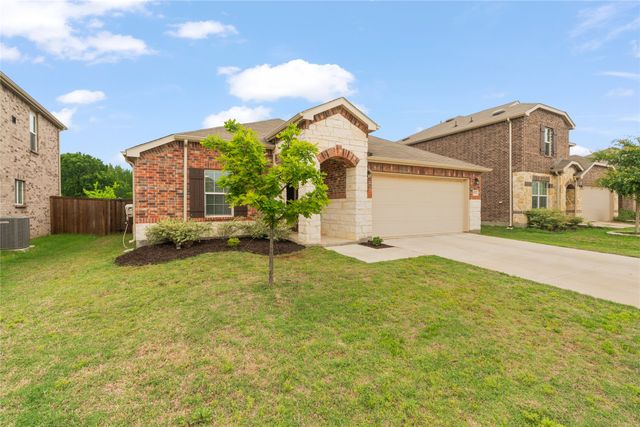1113 Trace Drive, Aubrey, TX 76227