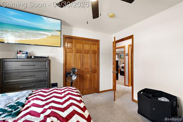 2721 Midvale Drive, Rochester Hills, MI 48309