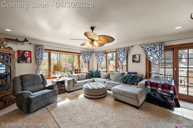 2721 Midvale Drive, Rochester Hills, MI 48309