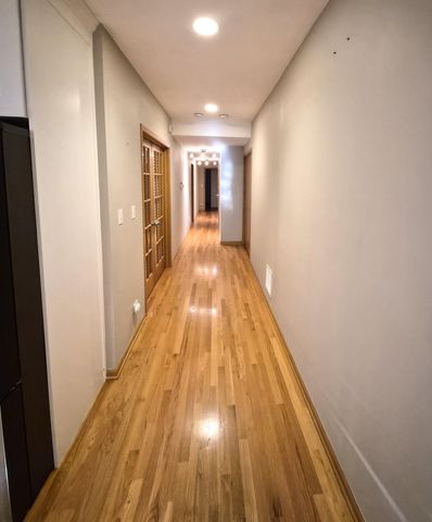 3745 S Michigan Avenue 2, Chicago, IL 60653
