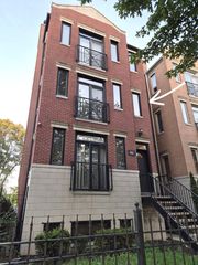 3745 S Michigan Avenue 2, Chicago, IL 60653