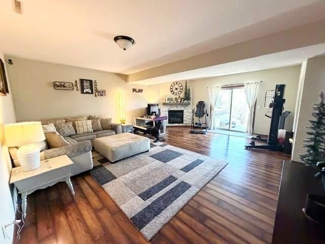 3993 Stone Point Drive NE, Rochester, MN 55906