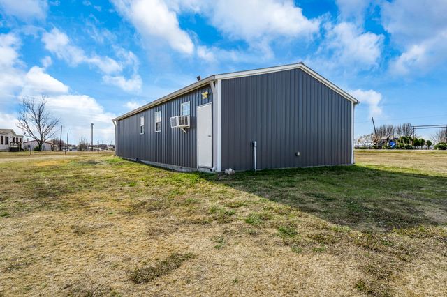 5999 County Road 593, Nevada, TX 75173