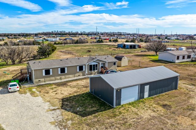 5999 County Road 593, Nevada, TX 75173