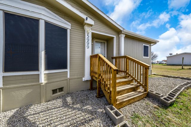 5999 County Road 593, Nevada, TX 75173