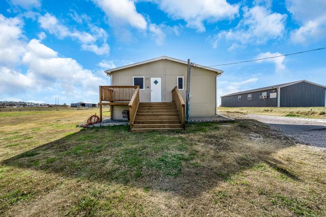 5999 County Road 593, Nevada, TX 75173