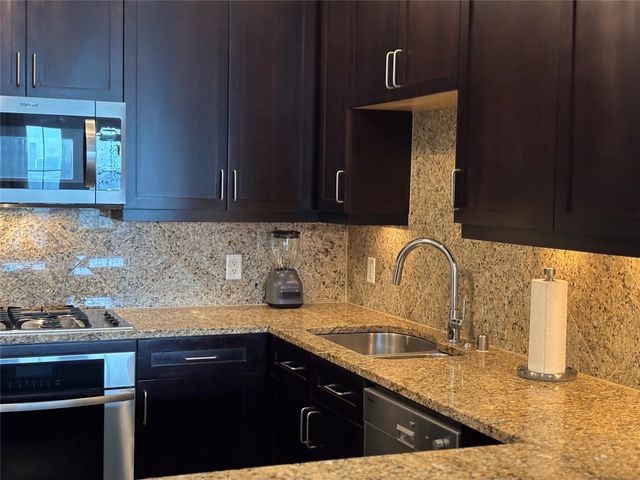 2300 Leonard Street 505, Dallas, TX 75201