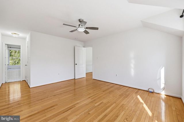 2567 BEAR DEN RD, Frederick, MD 21701