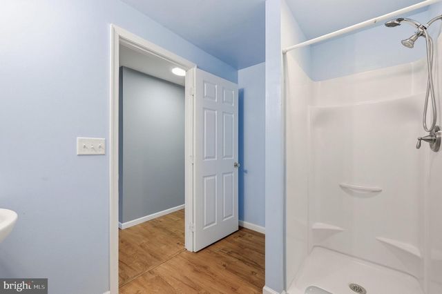 2567 BEAR DEN RD, Frederick, MD 21701