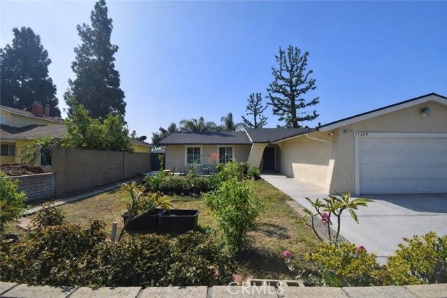 1912 E Clifpark, Anaheim, CA 92805