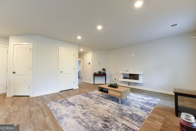 267 Harris Walk, West Point, GA 31833
