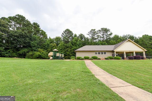 267 Harris Walk, West Point, GA 31833