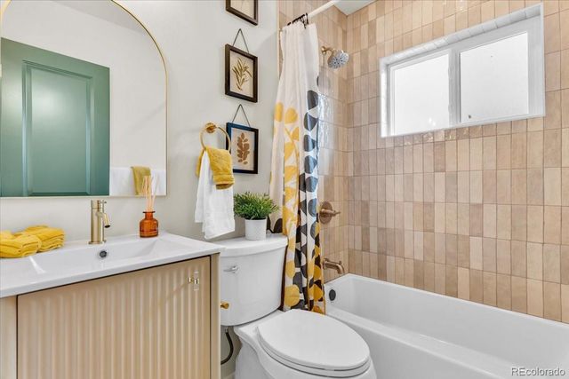 3389 N Kearney Street, Denver, CO 80207