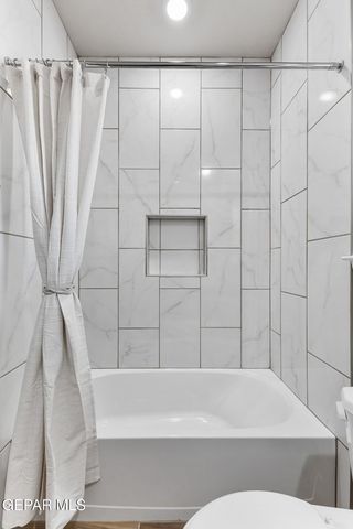 901 Indigo Sky Street, El Paso, TX 79928