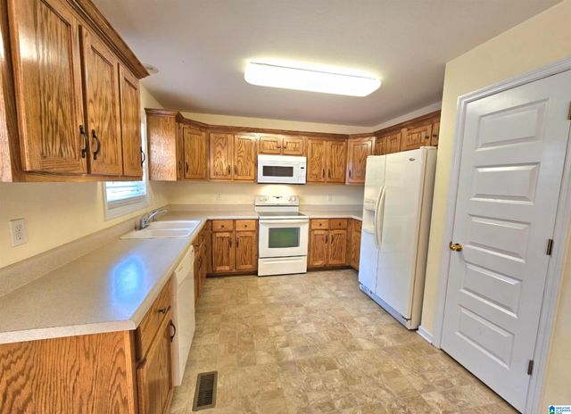 514 SHADECREST DRIVE, Eastaboga, AL 36260