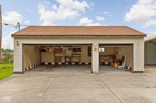 4762 W 1120 N, New Palestine, IN 46163