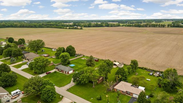 4762 W 1120 N, New Palestine, IN 46163