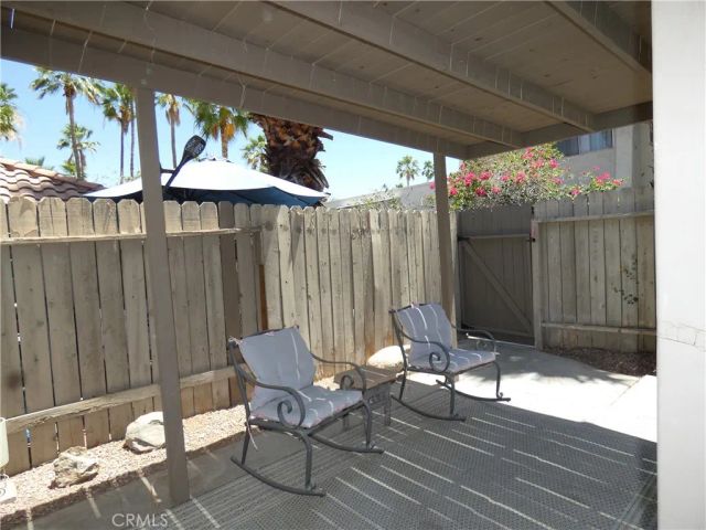 334 W Santa Elena, Palm Springs, CA 92262