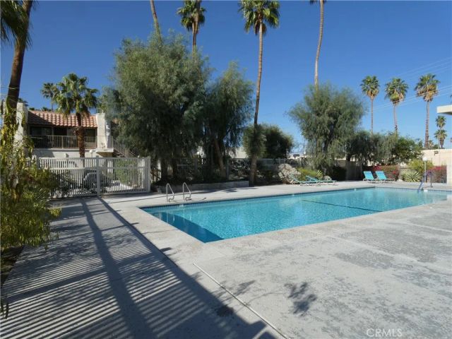 334 W Santa Elena, Palm Springs, CA 92262