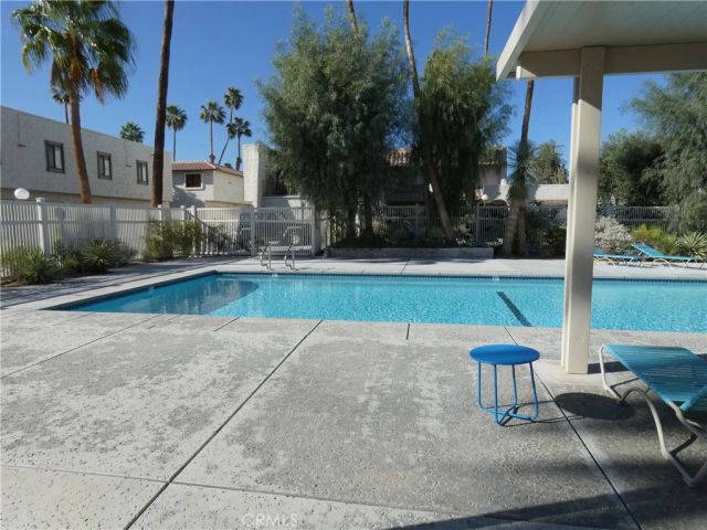 334 W Santa Elena, Palm Springs, CA 92262