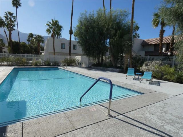 334 W Santa Elena, Palm Springs, CA 92262